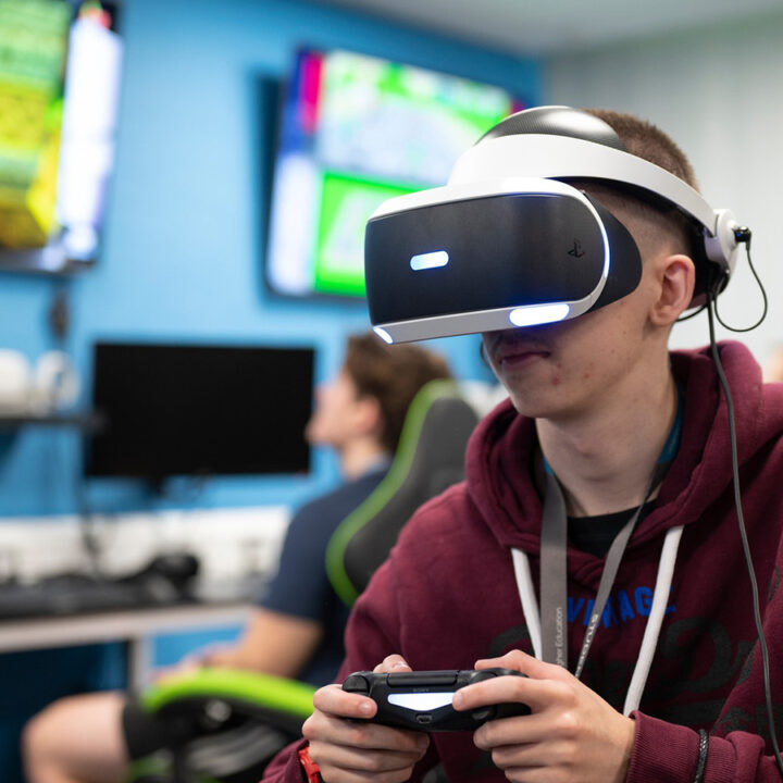 Student using VR Headset