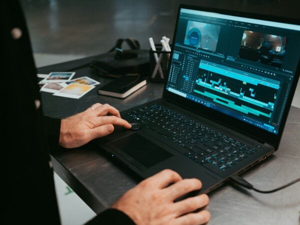 hands at a laptop