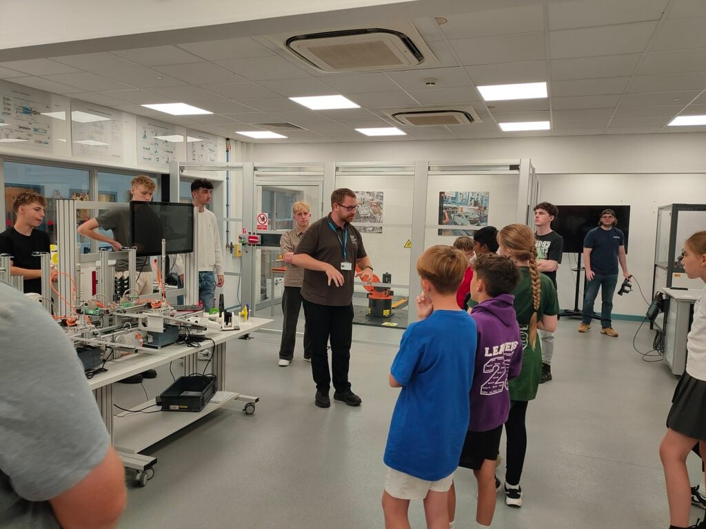 Thornden Wood students exploring our Engineering labs in College