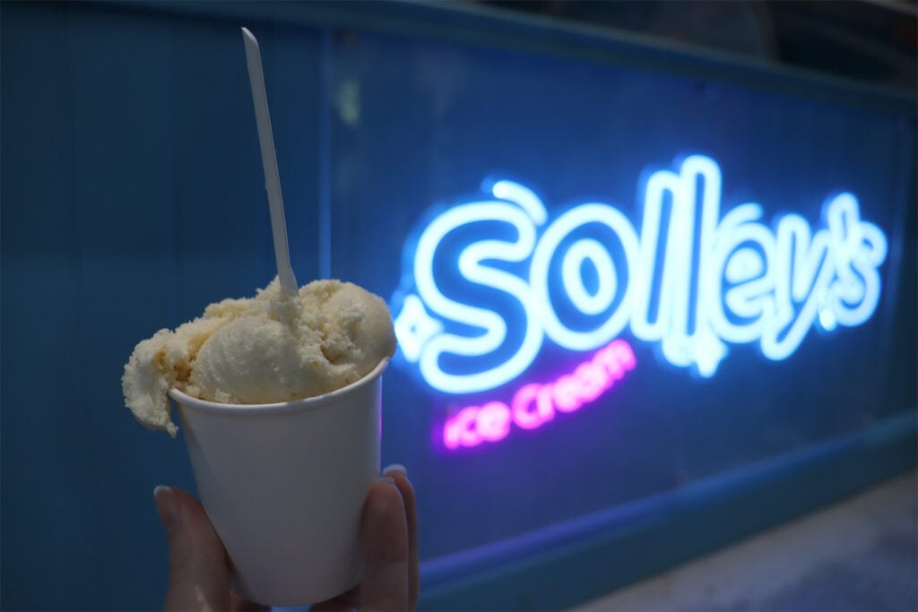 solley's ice cream logo with ice cream